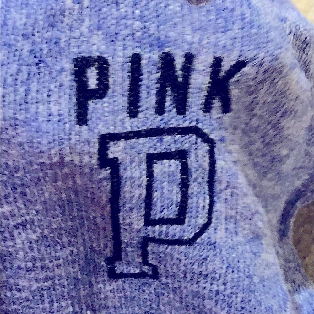 🆕PINK BY VS SUPER CUTE&VERY SOFT LIGHTWEIGHT SWEATER BLUE&PERIWINKLE IN COLOR - Picture 4 of 5